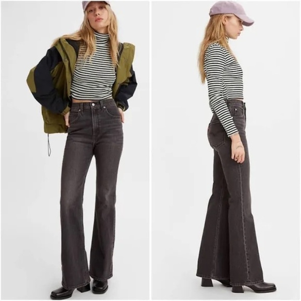 NWT‎ Levi’s 70s High Flare jeans in black size 29
